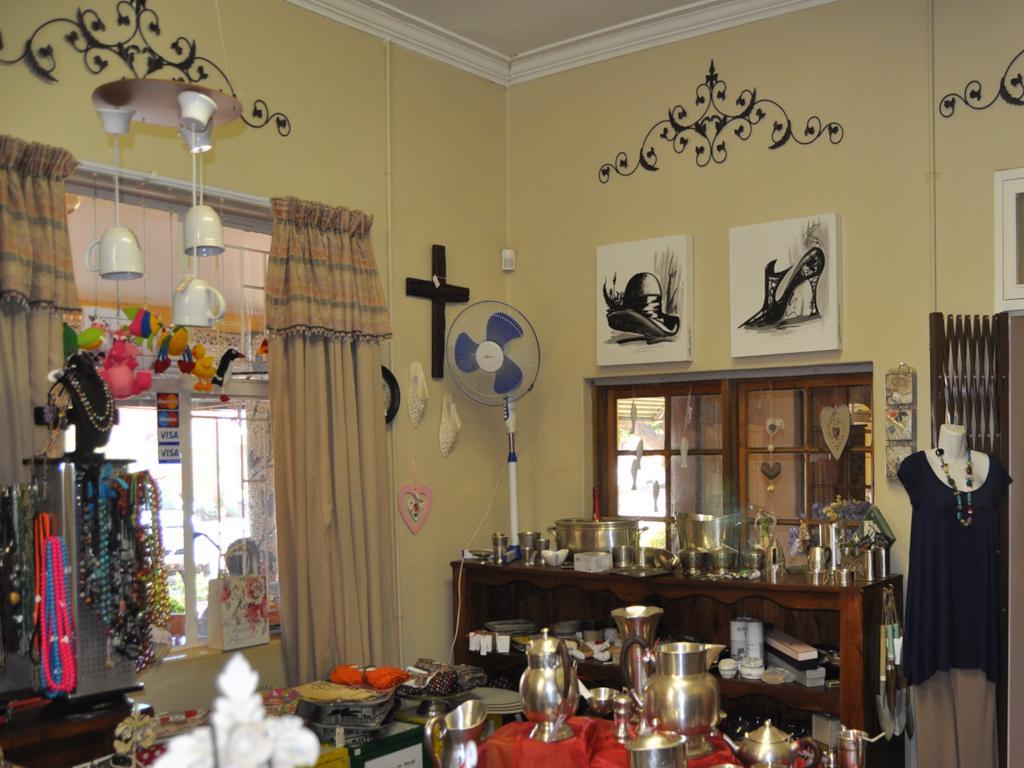 Stoep Cafe Guest House Komatipoort Exterior photo