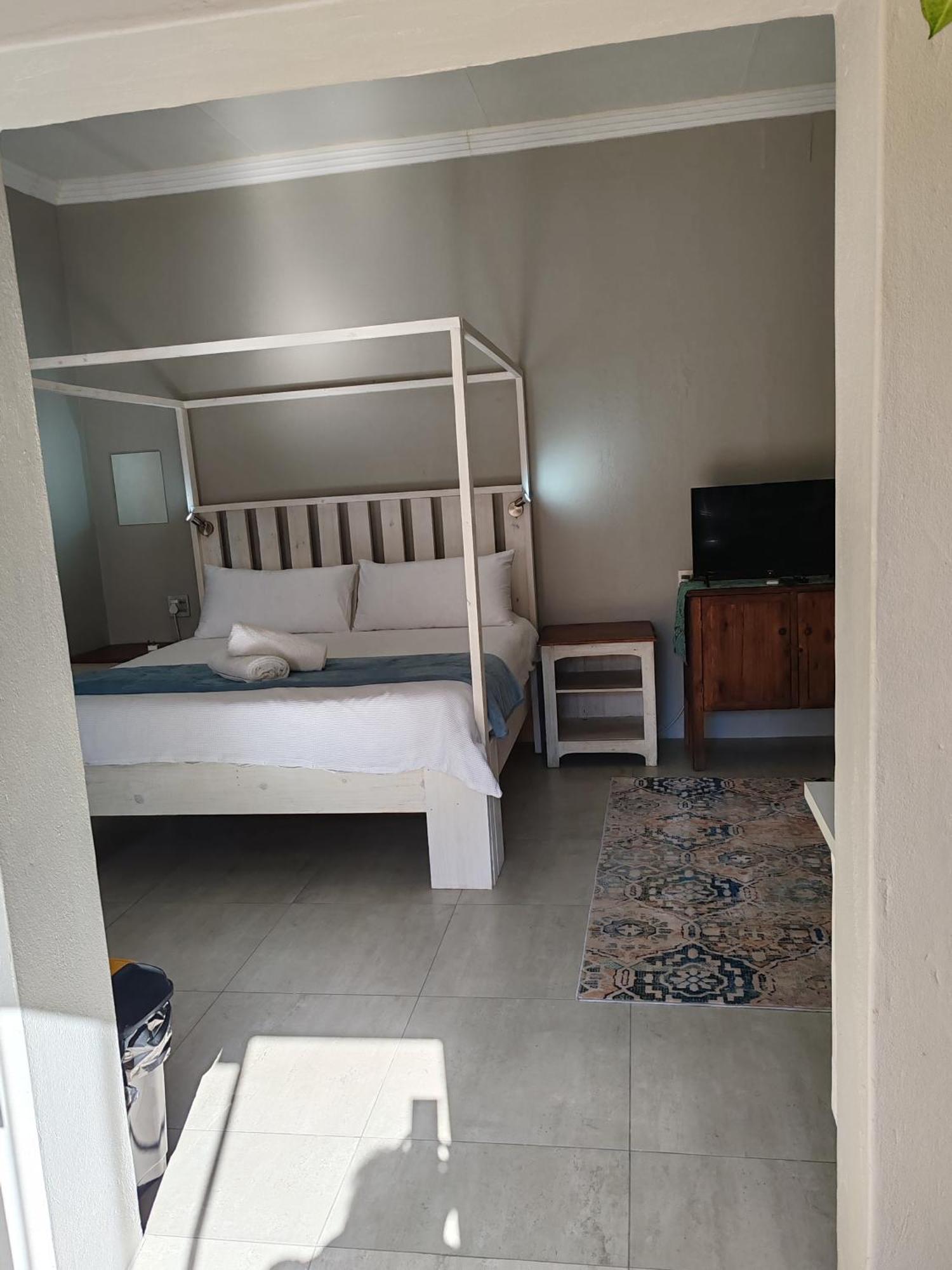 Stoep Cafe Guest House Komatipoort Exterior photo